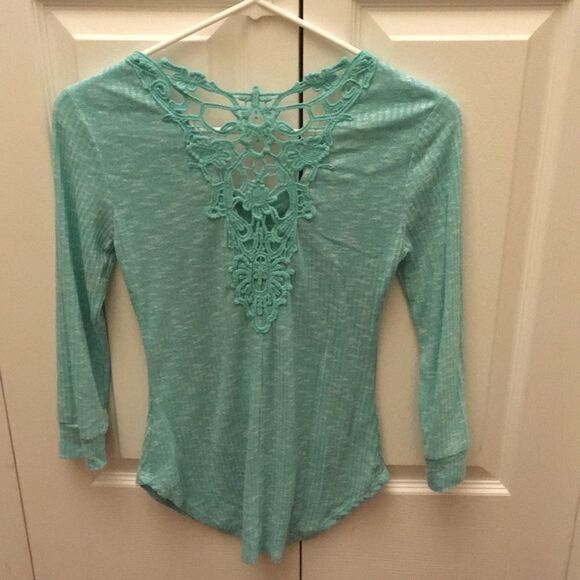 Seafoam Green Lace-Back Blouse Junior’s Small - Picture 2 of 3